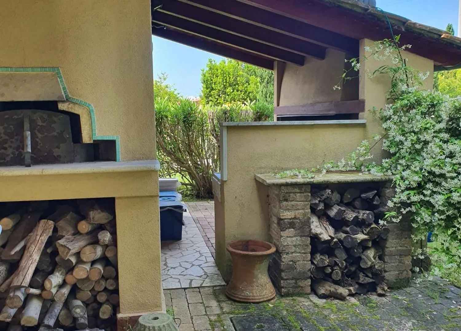Fattoria Il Giardo Apartment Pietrasanta Italy
